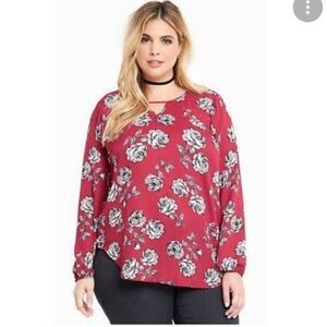 Torrid size 0 (large) keyhole floral blouse